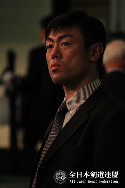 Eiga Naoki (栄花直輝) as past All Japan champion guest, without bogu