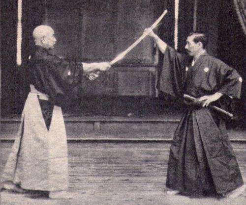 Dai Nippon Teikoku Kendo Kata demonstration photograph (early 20th century)